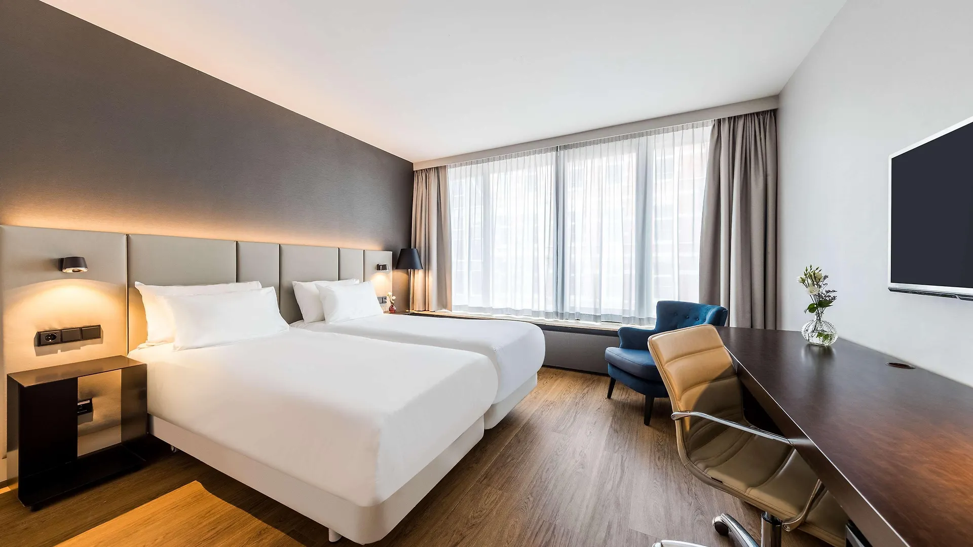 Hotel Nh Amsterdam Caransa